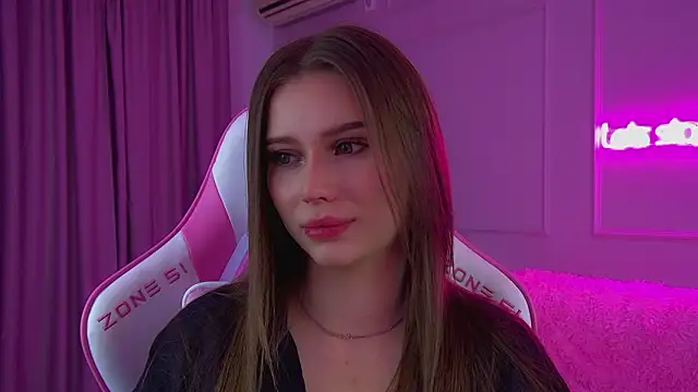 Snapshot of DianaVert chatting on January 15, 2026, 6:44 pm DianaVert online show from January 15, 2026, 6:44 pm