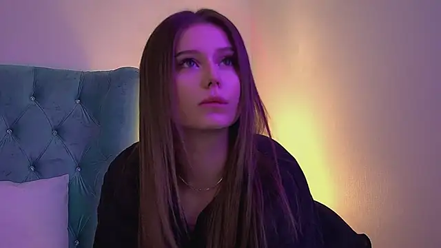 Snapshot of DianaVert chatting on November 20, 2025, 6:08 pm DianaVert online show from November 20, 2025, 6:08 pm