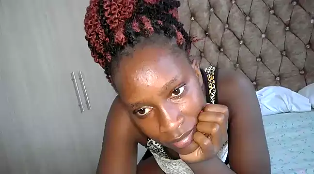 Snapshot of queen-goddess chatting on January 19, 2025, 12:39 pm queen-goddess online show from January 19, 2025, 12:39 pm