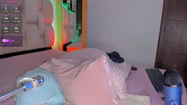 Snapshot of brendaruiz chatting on November 9, 2025, 12:42 pm brendaruiz online show from November 9, 2025, 12:42 pm