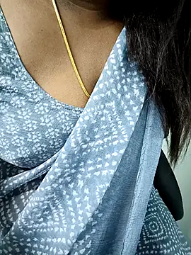 Snapshot of tamil_subha69 chatting on November 16, 2025, 6:51 am tamil subha69 online show from November 16, 2025, 6:51 am