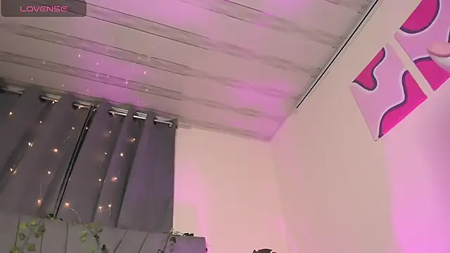 emy bonita1 online show from January 31, 2025, 2:26 am