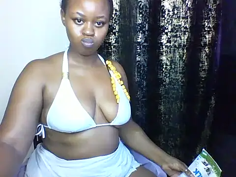 Snapshot of Candii_wet_ chatting on February 28, 2025, 9:47 am Candii wet  online show from February 28, 2025, 9:47 am