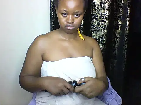 Snapshot of Candii_wet_ chatting on March 1, 2025, 3:43 am Candii wet  online show from March 1, 2025, 3:43 am