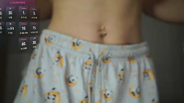 Snapshot of Miss__Bia chatting on November 14, 2025, 10:57 pm Miss Bia online show from November 14, 2025, 10:57 pm