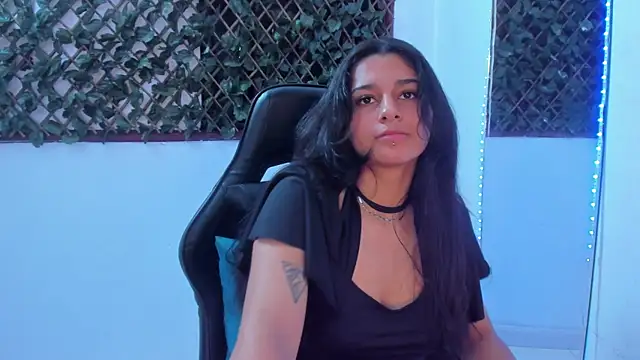 Snapshot of Megan_Whitte chatting on March 11, 2025, 6:41 am Megan Whitte online show from March 11, 2025, 6:41 am