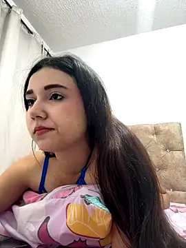 Snapshot of mia_cooper_24 chatting on November 7, 2025, 3:22 am mia cooper 24 online show from November 7, 2025, 3:22 am