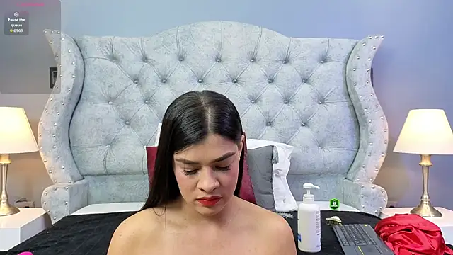 Snapshot of Maguy_Mistress chatting on December 15, 2025, 12:11 pm Maguy Mistress online show from December 15, 2025, 12:11 pm