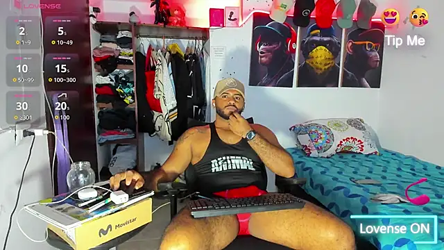 Snapshot of Hardboy_latin chatting on December 4, 2025, 3:27 am Hardboy latin online show from December 4, 2025, 3:27 am