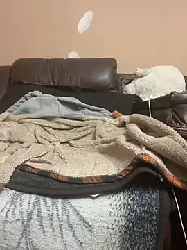 Snapshot of bobby123D chatting on February 15, 2025, 3:17 pm bobby123D online show from February 15, 2025, 3:17 pm