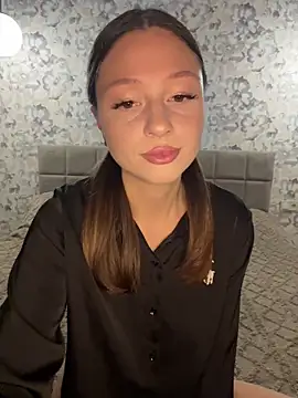 Snapshot of Kimsweet7 chatting on November 1, 2025, 6:02 pm Kimsweet7 online show from November 1, 2025, 6:02 pm