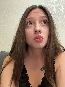 Snapshot of Kimsweet7 chatting on December 5, 2025, 6:06 pm Kimsweet7 online show from December 5, 2025, 6:06 pm