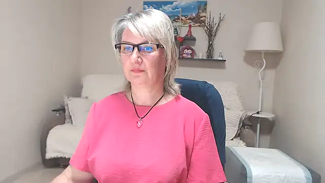 Snapshot of FleurMays chatting on July 12, 2026, 4:30 pm FleurMays online show from July 12, 2026, 4:30 pm