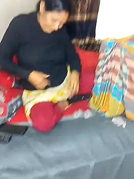 Snapshot of ArishaCouple chatting on February 5, 2025, 7:07 am ArishaCouple online show from February 5, 2025, 7:07 am