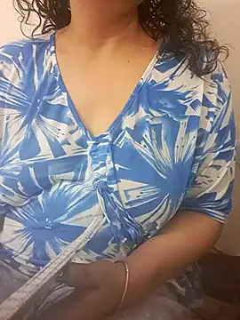 Snapshot of MakeMeCumAhh chatting on March 13, 2025, 8:00 pm MakeMeCumAhh online show from March 13, 2025, 8:00 pm