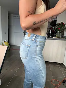 SofiaG  online show from November 24, 2025, 8:53 pm