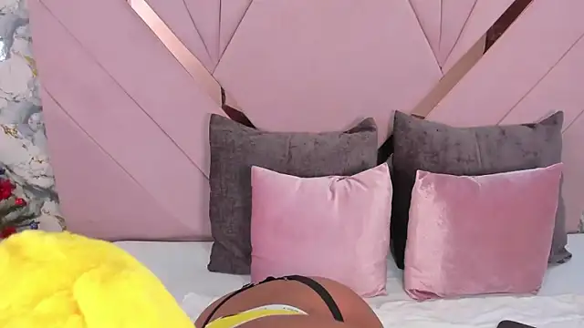 Snapshot of kaylin_jann chatting on December 18, 2025, 5:28 pm kaylin jann online show from December 18, 2025, 5:28 pm