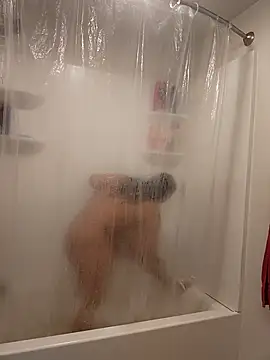 Snapshot of cinnaminnie chatting on September 27, 2025, 5:19 pm cinnaminnie online show from September 27, 2025, 5:19 pm