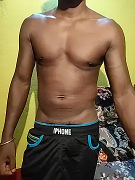 Snapshot of Hunter_boy9 chatting on June 16, 2026, 12:10 am Hunter boy9 online show from June 16, 2026, 12:10 am