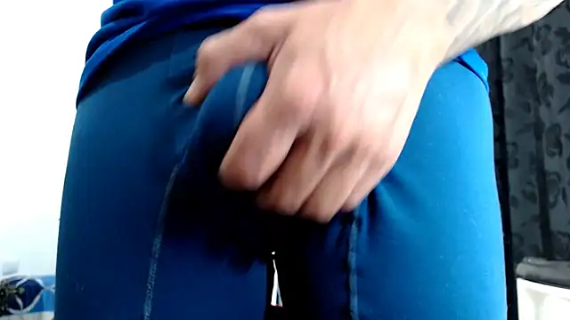 nicolay 74 online show from November 5, 2025, 12:30 pm