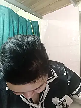 Snapshot of Thomgdee chatting on February 13, 2026, 4:51 pm Thomgdee online show from February 13, 2026, 4:51 pm