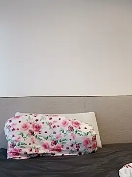 Jujuicy 97 online show from November 14, 2025, 8:18 am