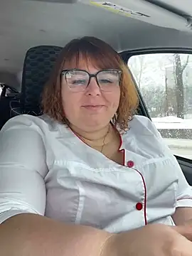 Snapshot of Tania-myr87_ZD chatting on March 11, 2025, 5:35 am Tania-myr87 ZD online show from March 11, 2025, 5:35 am