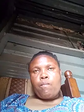 chubbyfreakyy1 online show from December 19, 2025, 1:24 pm