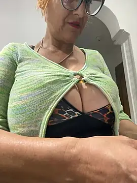 anastasia and jordan online show from May 14, 2026, 9:39 am