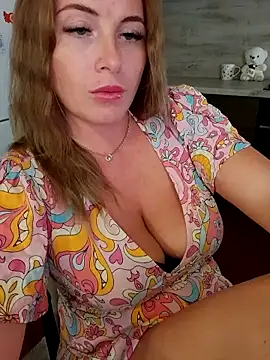 Cute Hot Alice online show from September 11, 2025, 7:25 pm