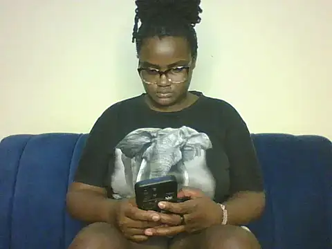 Snapshot of Montel_Montel_ chatting on November 8, 2025, 2:04 am Montel Montel online show from November 8, 2025, 2:04 am