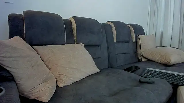 davis alx1 online show from November 27, 2025, 9:26 pm