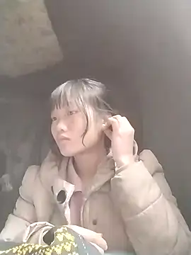 Snapshot of lytamye chatting on February 12, 2025, 2:56 am lytamye online show from February 12, 2025, 2:56 am