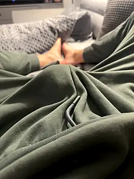 WAW PL online show from December 4, 2025, 2:49 pm