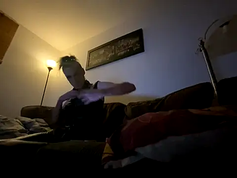 Snapshot of kikiwonderbar chatting on November 13, 2025, 5:33 am kikiwonderbar online show from November 13, 2025, 5:33 am