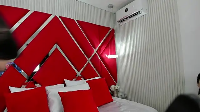 Snapshot of SusanCouper chatting on November 1, 2025, 10:36 pm SusanCouper online show from November 1, 2025, 10:36 pm