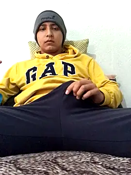 Slow Kmazutra online show from December 2, 2024, 6:27 pm