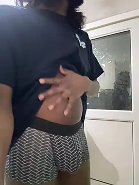 Snapshot of Oorgazmic chatting on March 5, 2025, 8:32 pm Oorgazmic online show from March 5, 2025, 8:32 pm