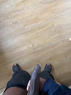 Snapshot of Oorgazmic chatting on February 28, 2026, 11:43 am Oorgazmic online show from February 28, 2026, 11:43 am