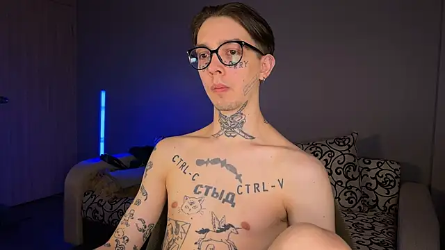 Snapshot of anahori__simon chatting on March 22, 2025, 1:32 am anahori simon online show from March 22, 2025, 1:32 am