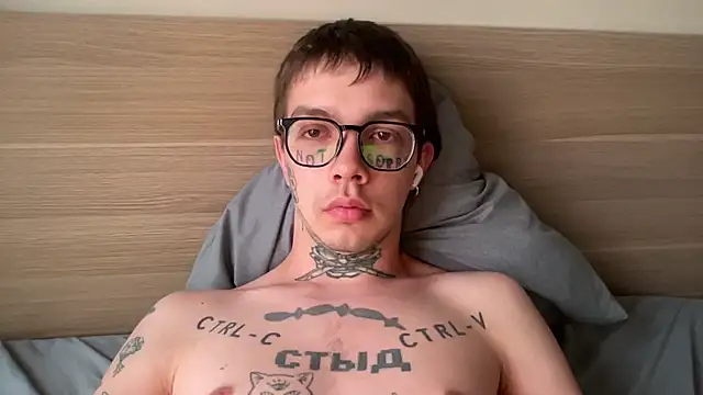 Snapshot of anahori__simon chatting on February 16, 2026, 11:57 pm anahori simon online show from February 16, 2026, 11:57 pm