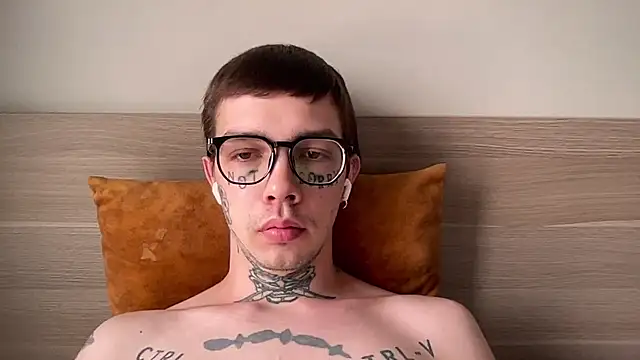 Snapshot of anahori__simon chatting on February 27, 2026, 1:06 am anahori simon online show from February 27, 2026, 1:06 am