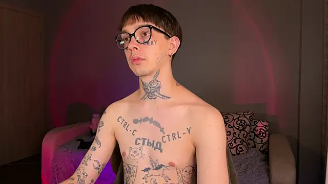 Snapshot of anahori__simon chatting on October 1, 2025, 6:45 pm anahori simon online show from October 1, 2025, 6:45 pm