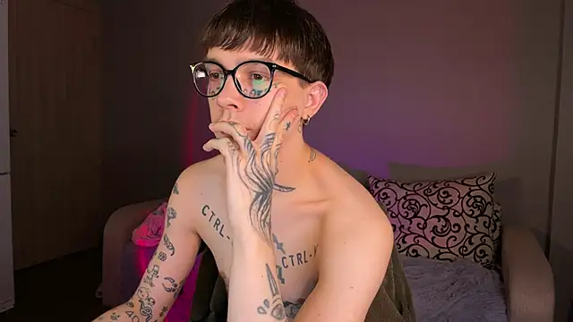 Snapshot of anahori__simon chatting on September 28, 2025, 6:04 pm anahori simon online show from September 28, 2025, 6:04 pm