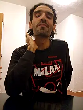 Snapshot of Sammoon chatting on December 4, 2024, 8:56 pm Sammoon online show from December 4, 2024, 8:56 pm