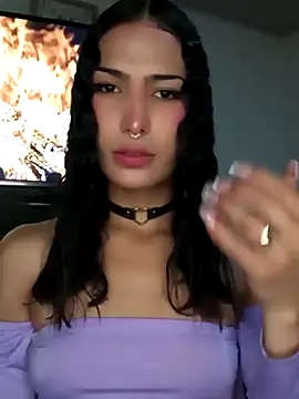 Snapshot of Lanna_hott_ chatting on September 27, 2025, 10:32 am Lanna hott  online show from September 27, 2025, 10:32 am