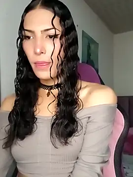 Snapshot of Lanna_hott_ chatting on February 22, 2026, 11:12 am Lanna hott online show from February 22, 2026, 11:12 am