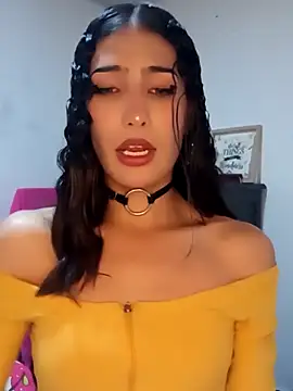 Snapshot of Lanna_hott_ chatting on March 14, 2025, 3:25 pm Lanna hott  online show from March 14, 2025, 3:25 pm