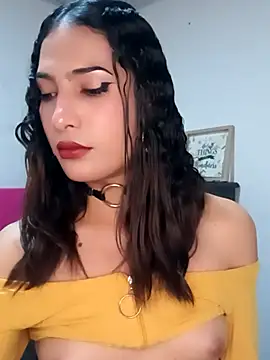 Snapshot of Lanna_hott_ chatting on March 14, 2025, 7:55 pm Lanna hott  online show from March 14, 2025, 7:55 pm