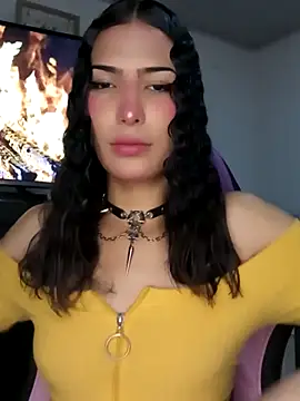 Snapshot of Lanna_hott_ chatting on October 5, 2025, 11:23 am Lanna hott  online show from October 5, 2025, 11:23 am